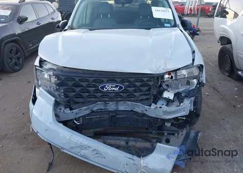 2025 Ford Maverick Xlt z USA, uszkodzony, nr VIN 3FTTW8H32SRA81854